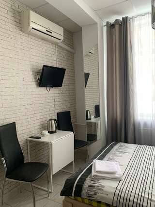 Мини-отель  Аджио Уфа Стандартный двухместный номер с 1 кроватью-2