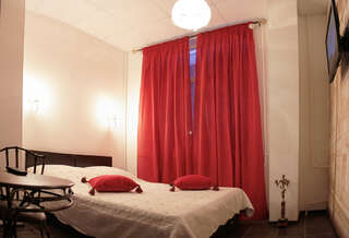 Мини-отель  Аджио Уфа Бюджетный двухместный номер с 1 кроватью-2