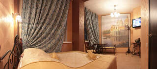 Мини-отель  Аджио Уфа Улучшенный двухместный номер с 1 кроватью-1